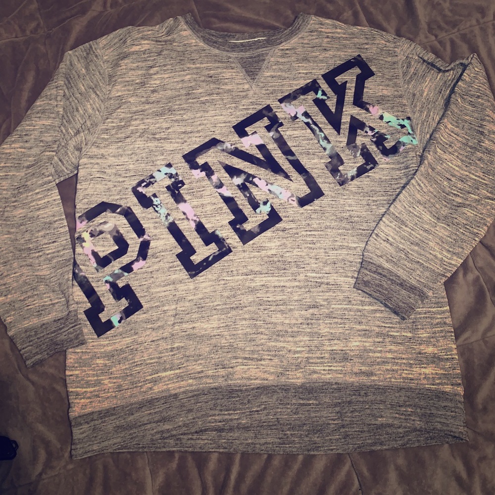 NWOT Victoria’s Secret PINK sweatshirt.